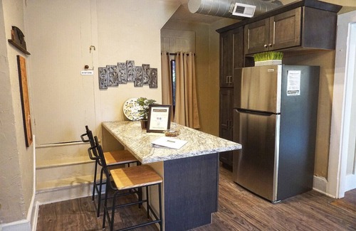 Coshocton Appartement | Dottie's Place in Heart of Historic Roscoe Village