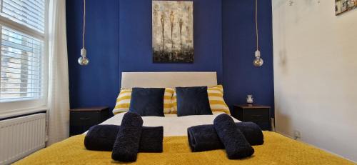Streatham Hill Maison | Double Bed at Cozy Hailsham