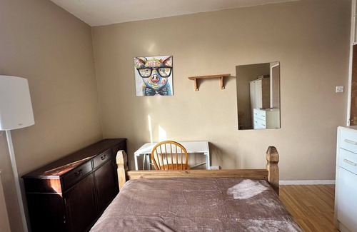 Regent's Park Lit Et Petit-Déjeuner | Double bedroom in Euston