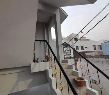 Gorakhpur Maison | Double Bedroom in Homestay
