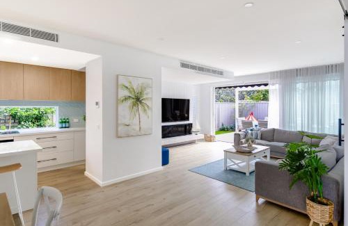 Dromana Maison | Double Delight