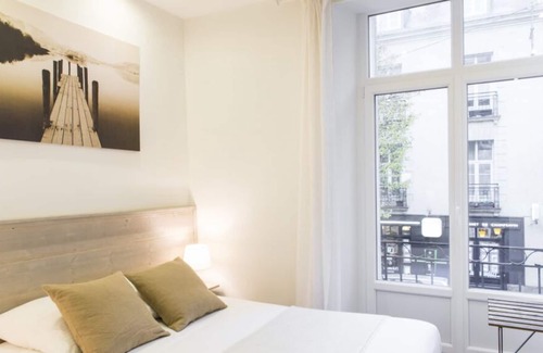 Dobree-Bon Port Appartement | Double gîte urbain pour 10 personnes