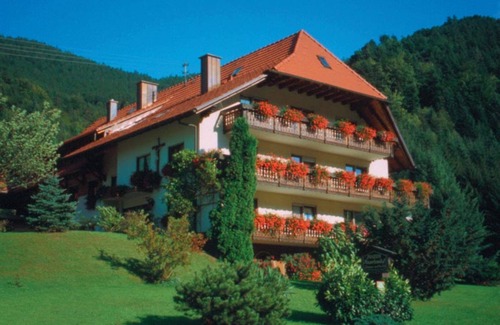 Elzach Appartement | Double room 4 with WC and shower, 1 - 3 persons - Mosertonihof