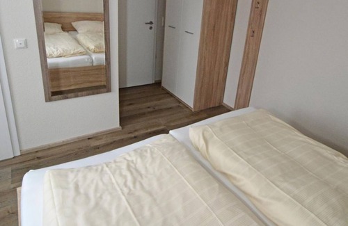 Waldbockelheim Maison | Double room B, shower/WC, 1 bedroom - Weinhaus Hehner-Kiltz