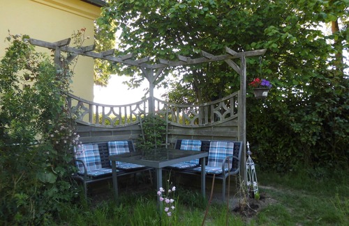 Tribsees Appartement | Chambre double pour 3 personnes avec 16m² à Tribsees (118030)