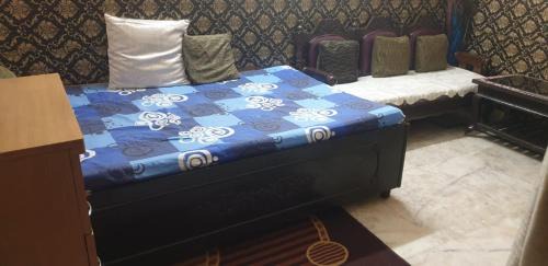 Malviya Nagar Autre | Double Room for female