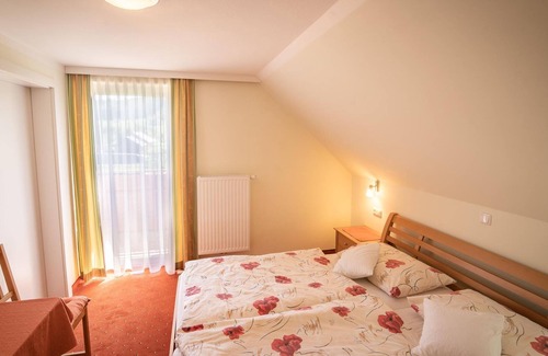 Spital am Pyhrn Cottage | Chambre double II avec douche, toilettes, par exemple - Gasthaus Kaspar