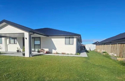 Blenheim Appartement | Double room in a New house Private shower &Toilet (Room2)