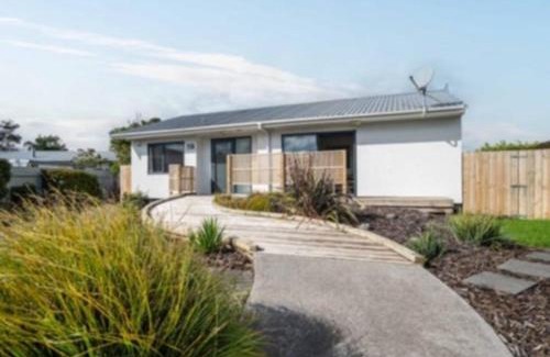 Papamoa Beach Maison | Double Room