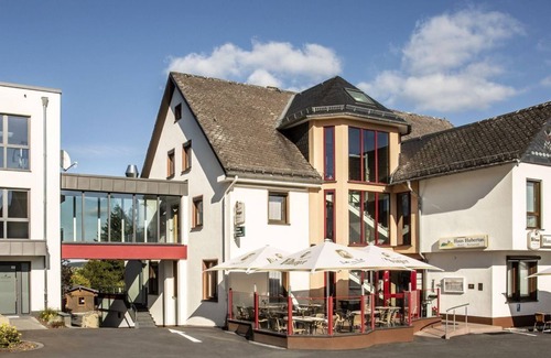 Winterspelt Maison | Habitación doble con ducha / WC, no fumadores - Hotel-Restaurant Haus Hubertus