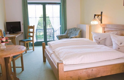 Rammenau Maison | Double room, shower or bath, WC - Forsthaus Luchsenburg