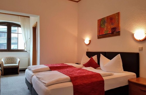 Zilshausen Lit Et Petit-Déjeuner | Double room, shower, WC, standard - Landgasthof Zur Post