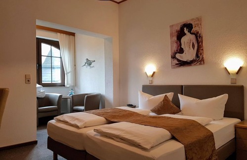 Zilshausen Lit Et Petit-Déjeuner | Double room, shower, WC, standard - Landgasthof Zur Post