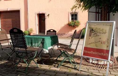 Mehring Lit Et Petit-Déjeuner | Chambre Double Douche / WC - Weingut-Gästehaus R. Schroeder