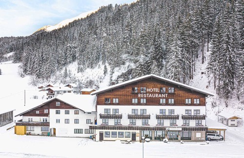 Steeg Maison | Double room Wildmahd - Hotel Styrolerhof KG
