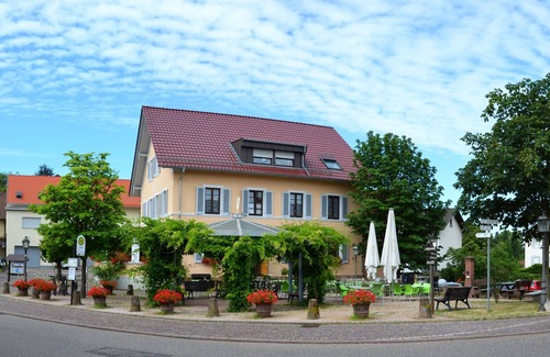 Steinbach Appartement | Double room with balcony, shower and WC, max. 2 persons