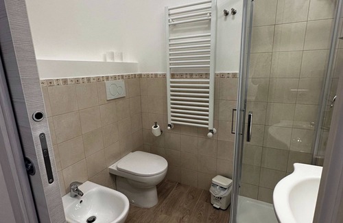 Terralba Appartement | Chambre double avec salle de bain privée à Terralba (Oristano) - Mirto