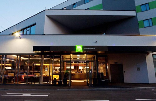 Parndorf Maison | Double room WITHOUT breakfast, shower, WC - ibis Styles Parndorf Neusiedler See