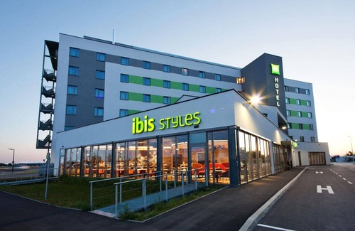 Parndorf Maison | Double room WITHOUT breakfast, shower, WC - ibis Styles Parndorf Neusiedler See