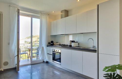 Casabianca di Fermo Appartement | Double Sea View Design Wi-Fi Parking AC