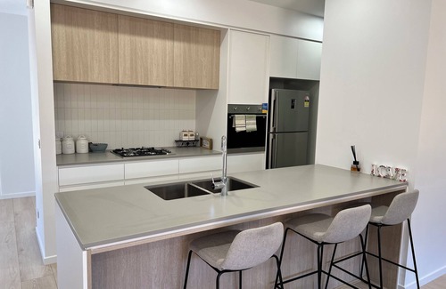 Melbourne Maison | Double Storey, brand new house, cosy, clean, convenient with shops nearby