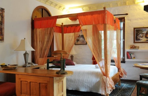 La Mariscal Maison | Double Suite Deluxe With Chimena