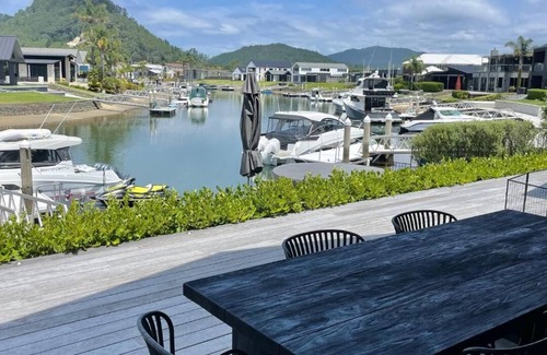 Pauanui Maison | Double Waterfront Pauanui Waterways Home With Stunning Views And Private Jetty