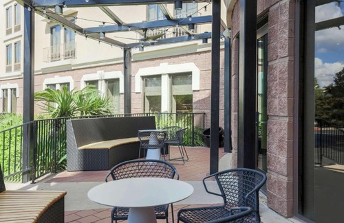 Swede Hill Hôtel | DoubleTree by Hilton Austin-University Area