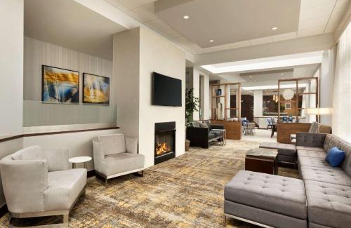Windsor Locks Hôtel | DoubleTree by Hilton Bradley International Airport
