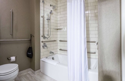 Rockland Hôtel | DoubleTree by Hilton Boston - Rockland