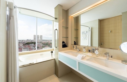 Old Jakarta Hôtel | DoubleTree by Hilton Jakarta Kemayoran