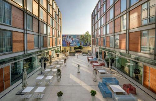 Certosa Hôtel | DoubleTree By Hilton Milan
