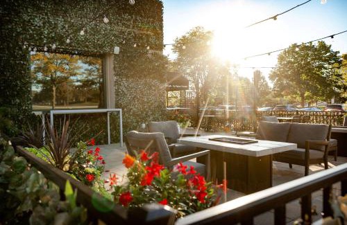 Downers Grove Hôtel | DoubleTree Suites by Hilton Hotel & Conference Center Chicago-Downers Grove