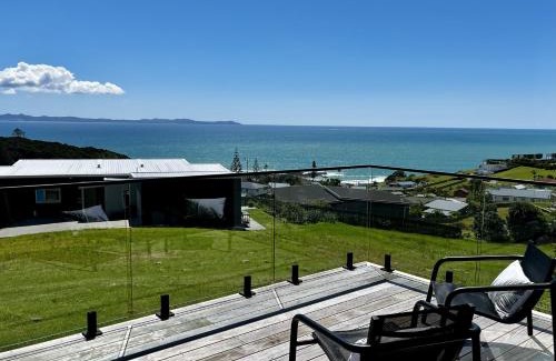 Cable Bay Maison | Doubtless Delight - Cable Bay Holiday Home