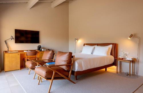 Sebolido Maison | DOURWIN - Riverside Suites - Adults Only