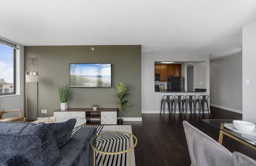 Downtown Minneapolis Appartement | Downtown 2bd Sky Lounge Pool Gym 1811