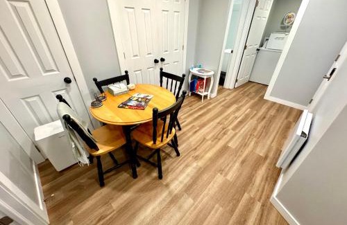 Charlottetown Appartement | Downtown-2BR APT-King-Parking-WiFi7