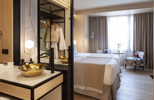 Sant Nicolau Hôtel | Downtown and Stylish Accommodation Close to Royal Palace of La Almudaina!