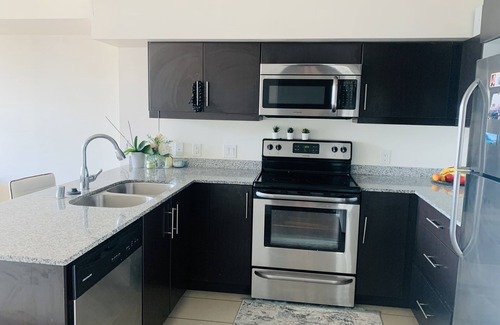 East Village Maison | Downtown Apartment near Gaslamp and Petco Park