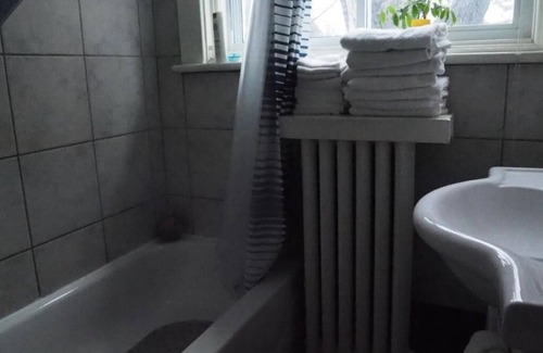 Centretown Maison | Downtown Bed and Breakfast