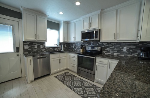 Central Oklahoma City Maison | Downtown Boho Bungalow near State Fair/Plaza/Paseo