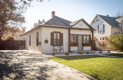Grand Junction Maison | Downtown Charmer: Timeless Elegance & Charisma
