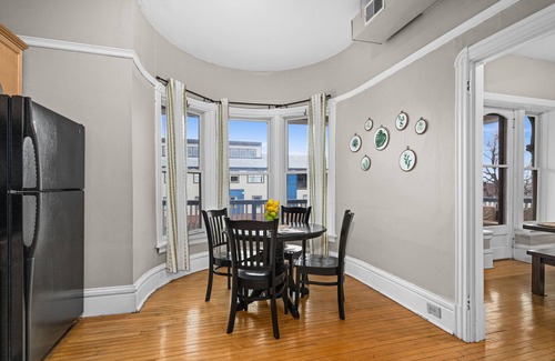 Endion Copropriété | Downtown Condo in Duluth | City View Condo