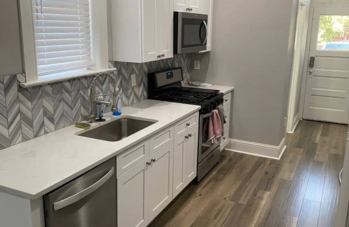 Uptown Maison | Downtown Denver Retreat, 3 BR Town Home.nn