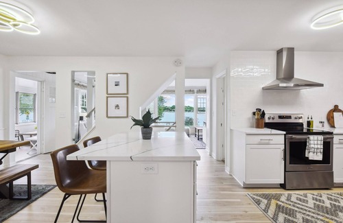 Shorewood Maison | Downtown Excelsior Dream Home!