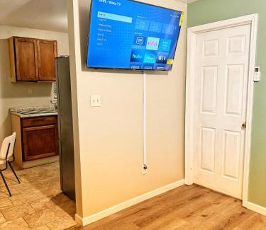 Fort Smith Appartement | Downtown Fort Smith Apartment with Yard Pet Friendly