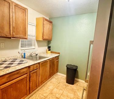 Fort Smith Appartement | Downtown Fort Smith Apartment with Yard Pet Friendly