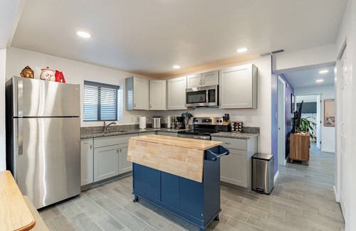 South Tucson Maison | Spacious 5-bedroom house in brilliant Tucson, dog friendly, kino,UoA,downtown