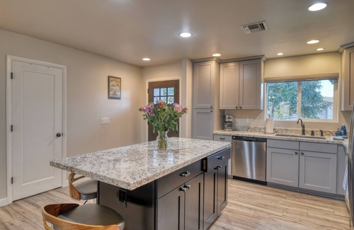 Gilbert Maison | Downtown Gilbert Getaway - 8 personnes