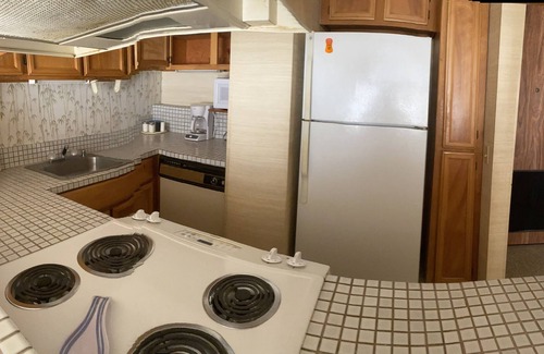 Hilo Copropriété | Downtown Hilo Condo Mt. Views Easy Walk to Beaches